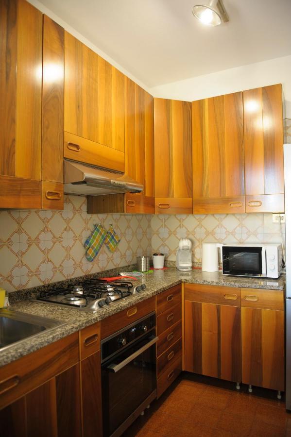 Casa Betty Apartment เปสเคียรา เดล การ์ดา ภายนอก รูปภาพ